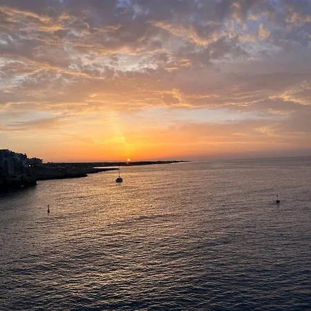 Angolo Manzoni 14 * Polignano a Mare